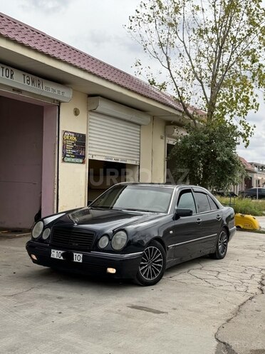 Mercedes E 230 1998, 458,000 km - 2.3 л - Şirvan