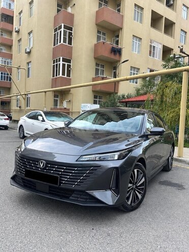 Changan Eado 2025, 22,000 km - 1.5 л - Bakı