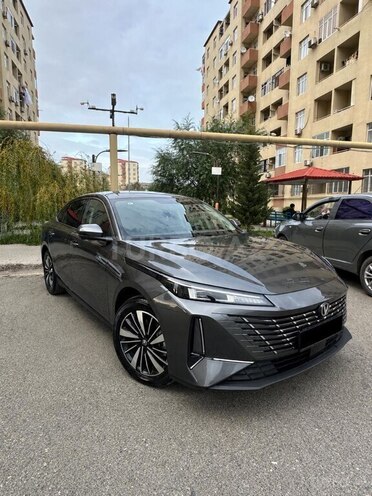 Changan Eado 2025, 22,000 km - 1.5 л - Bakı
