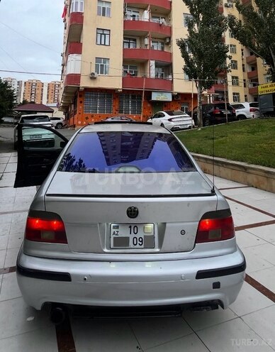 BMW 528 1999, 240,000 km - 2.8 л - Bakı