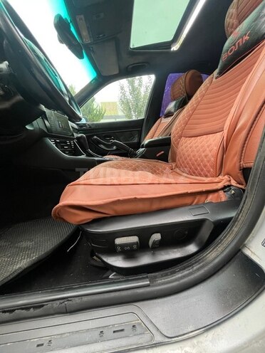 BMW 528 1999, 240,000 km - 2.8 л - Bakı