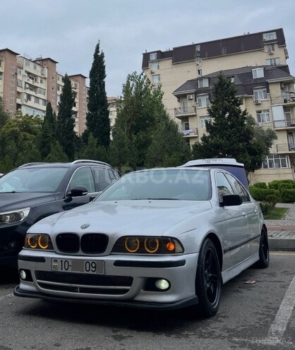 BMW 528 1999, 240,000 km - 2.8 л - Bakı