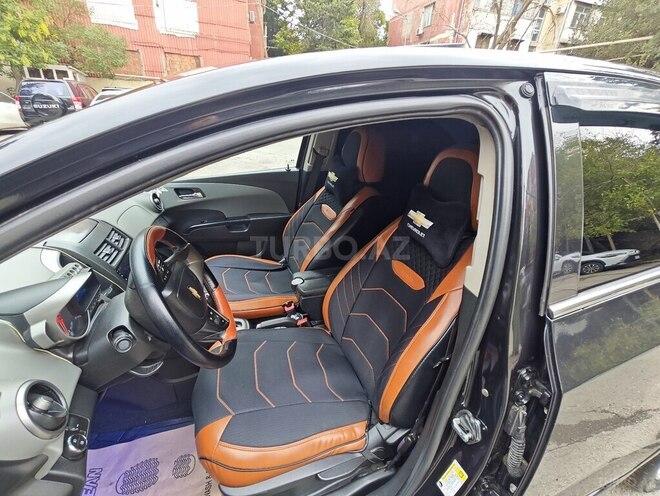 Chevrolet Aveo 2013, 175,000 km - 1.6 l - Bakı