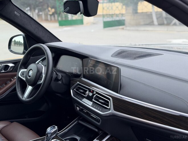 BMW X7 2021, 165,000 km - 3.0 л - Babək