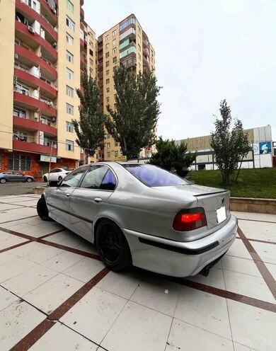 BMW 528 1999, 240,000 km - 2.8 л - Bakı