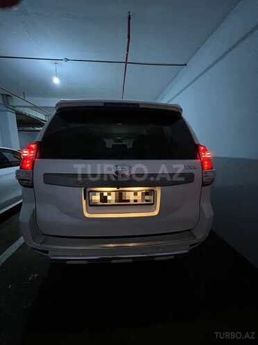Toyota Land Cruiser Prado 2013, 175,000 km - 2.7 l - Bakı