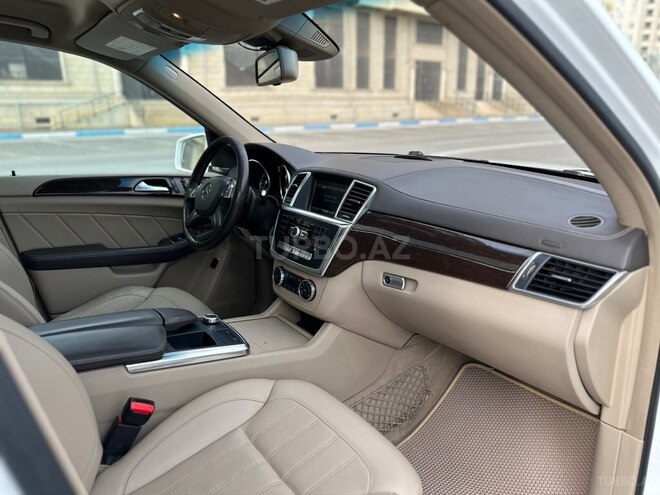 Mercedes GL 350 4MATIC 2015, 267,000 km - 3.0 l - Sumqayıt