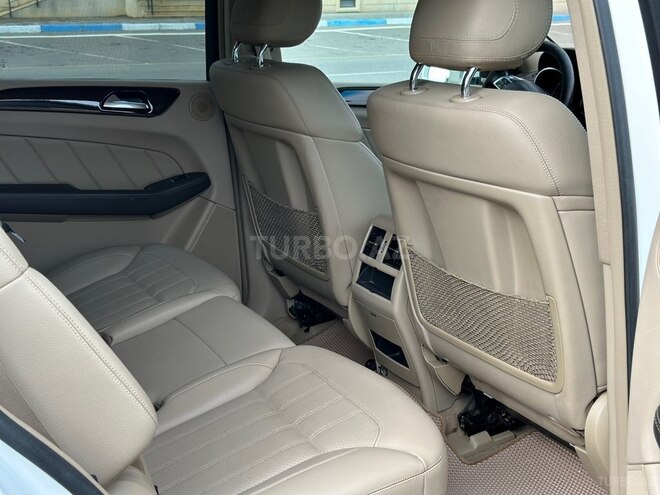 Mercedes GL 350 4MATIC 2015, 267,000 km - 3.0 l - Sumqayıt