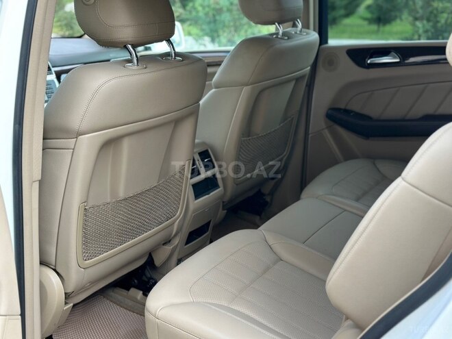 Mercedes GL 350 4MATIC 2015, 267,000 km - 3.0 l - Sumqayıt