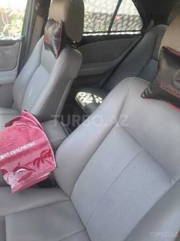 Mercedes E 290 1996, 680,000 km - 2.9 l - Astara
