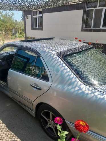 Mercedes E 290 1996, 680,000 km - 2.9 l - Astara