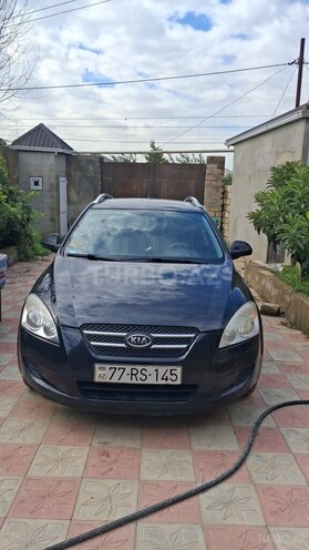 Kia  2008, 323,000 km - 1.4 l - Bakı
