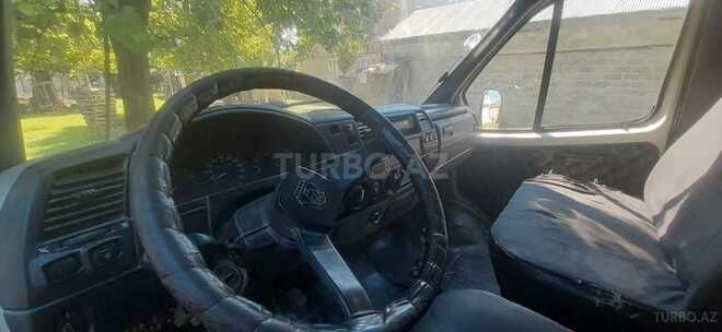 GAZ 2705 2004, 258,000 km - 2.4 l - Tovuz