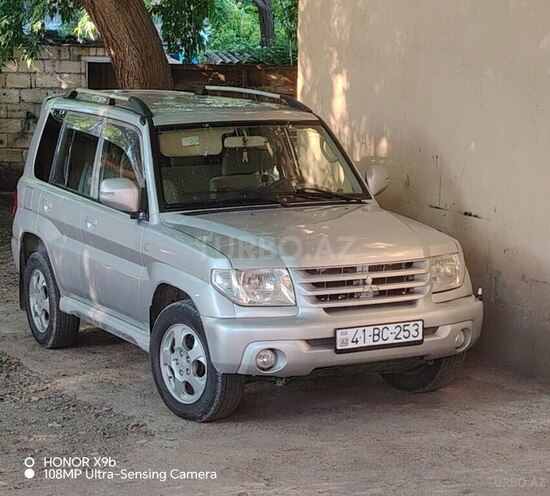 Mitsubishi Pajero io 2004, 325,000 km - 2.0 l - Ağcabədi