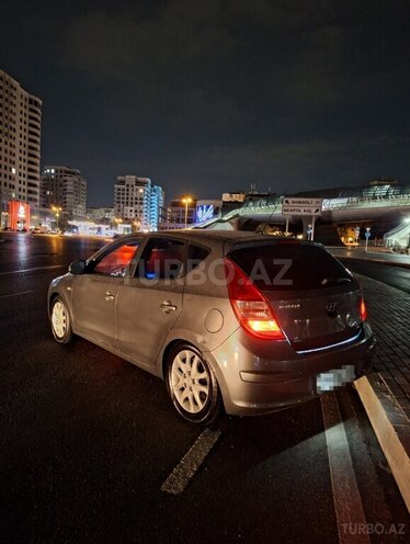 Hyundai i30 2007, 422,000 km - 1.6 л - Bakı