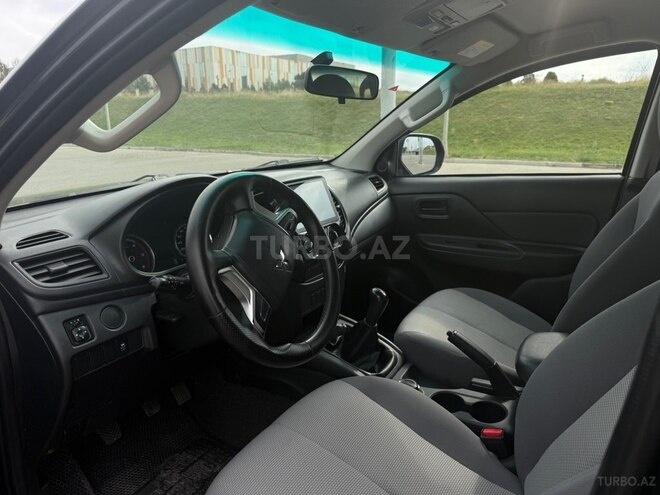 Mitsubishi L200 2022, 147,000 km - 2.4 l - Bakı