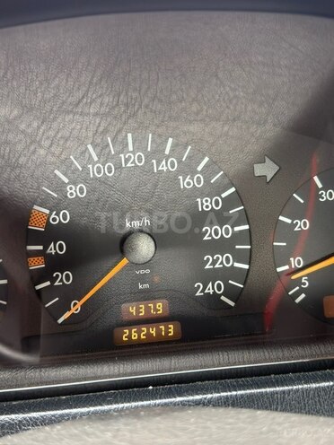 Mercedes C 200 1996, 262,473 km - 2.0 l - Bakı