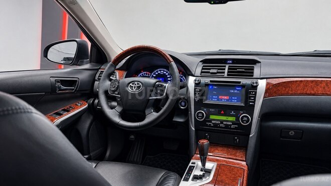Toyota Camry 2014, 203,600 km - 2.5 л - Bakı