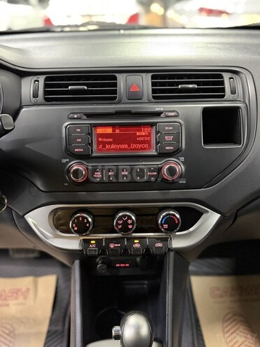 Kia Rio 2012, 281,000 km - 1.4 l - Sumqayıt
