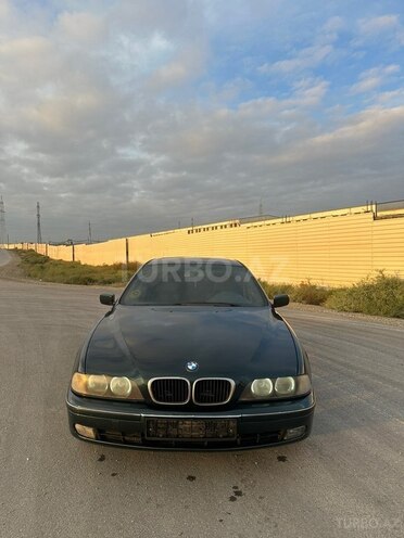 BMW 523 2000, 335,000 km - 2.5 l - Bakı
