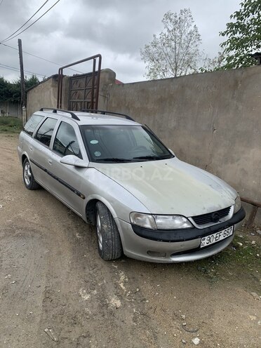 Opel Vectra 1999, 425,000 km - 2.0 л - Bakı