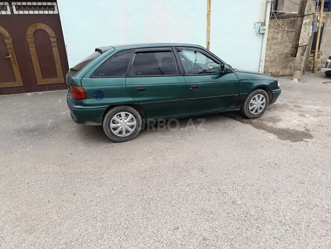 Opel Astra 1996, 250,000 km - 1.6 l - Xırdalan