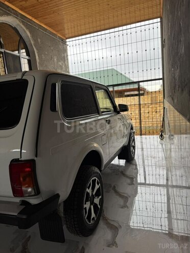LADA (VAZ) Niva 2024, 17,000 km - 1.7 l - Gəncə