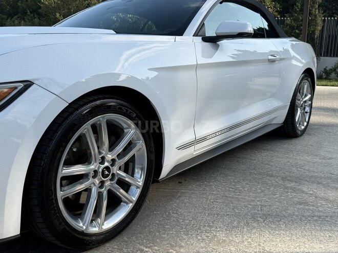 Ford Mustang 2017, 87,000 km - 2.3 л - Bakı