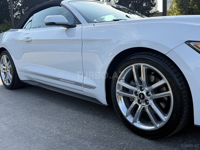 Ford Mustang 2017, 87,000 km - 2.3 л - Bakı