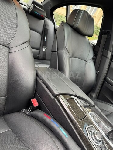 BMW 535 2010, 178,000 km - 3.0 l - Bakı