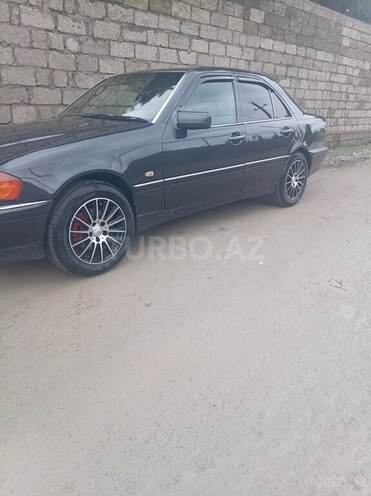 Mercedes C 200 1995, 739,000 km - 2.0 л - Bakı