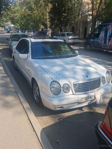 Mercedes E 280 4MATIC 1999, 250,000 km - 2.8 l - Mingəçevir