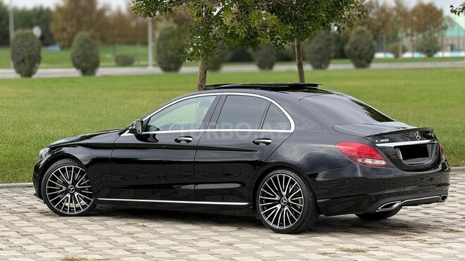 Mercedes C 300 4MATIC 2016, 225,000 km - 2.0 l - Bakı