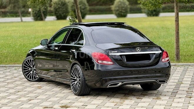 Mercedes C 300 4MATIC 2016, 225,000 km - 2.0 l - Bakı