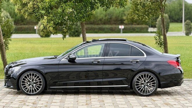 Mercedes C 300 4MATIC 2016, 225,000 km - 2.0 l - Bakı