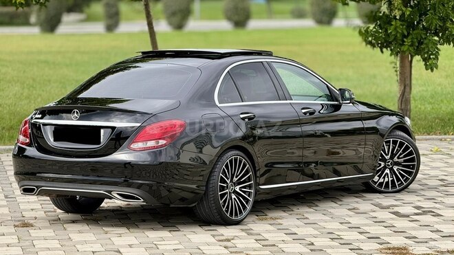 Mercedes C 300 4MATIC 2016, 225,000 km - 2.0 l - Bakı