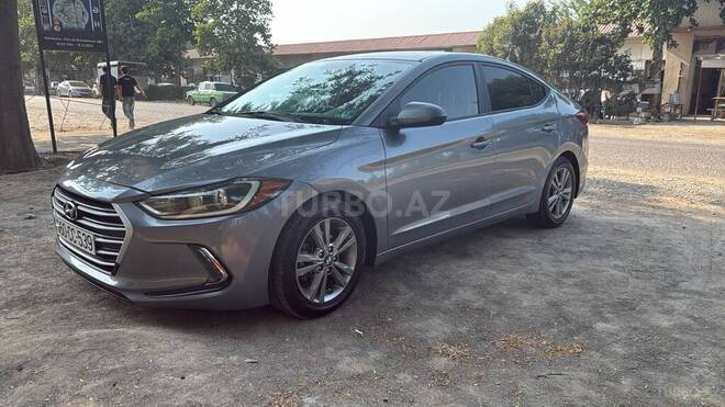 Hyundai Elantra 2018, 227,000 km - 2.0 l - Tovuz