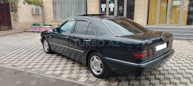 Mercedes E 230 1998, 42,500 km - 2.3 л - Bakı