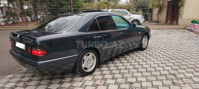 Mercedes E 230 1998, 42,500 km - 2.3 л - Bakı