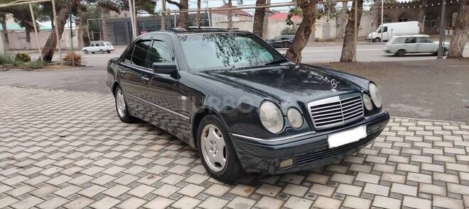 Mercedes E 230 1998, 42,500 km - 2.3 л - Bakı