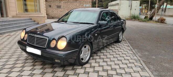 Mercedes E 230 1998, 42,500 km - 2.3 л - Bakı