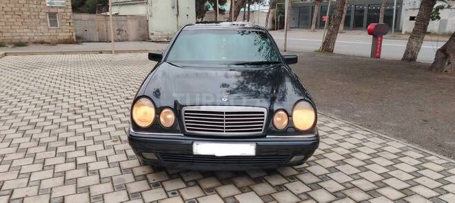 Mercedes E 230 1998, 42,500 km - 2.3 л - Bakı
