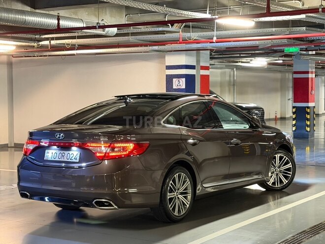 Hyundai Grandeur 2015, 180,000 km - 2.2 л - Bakı