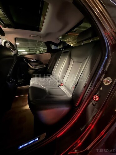 Hyundai Grandeur 2015, 180,000 km - 2.2 л - Bakı
