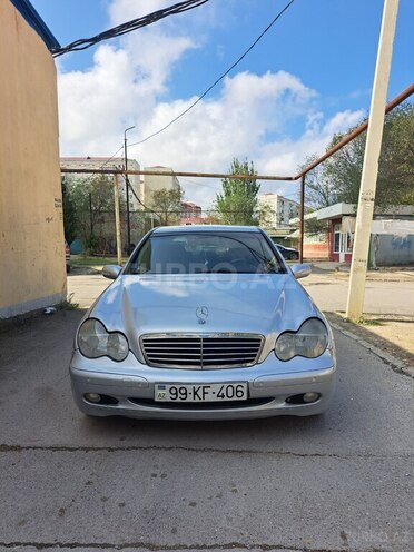 Mercedes C 230 2001, 272,000 km - 1.8 л - Sumqayıt