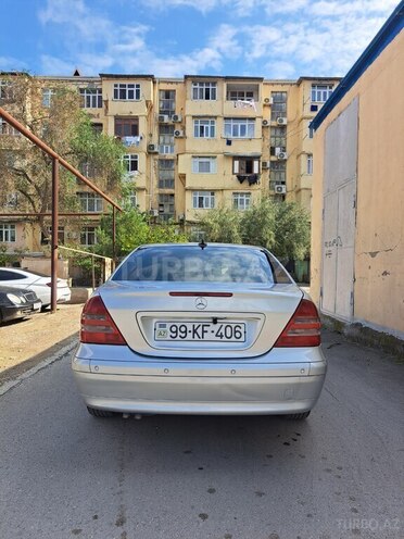 Mercedes C 230 2001, 272,000 km - 1.8 л - Sumqayıt