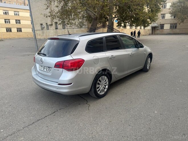Opel Astra 2011, 286,900 km - 1.3 l - Bakı
