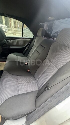 Mercedes E 220 1997, 800,000 km - 2.2 l - Bakı