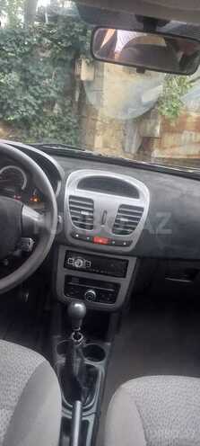 Toyota Corolla 2004, 157,000 km - 2.0 л - Bakı