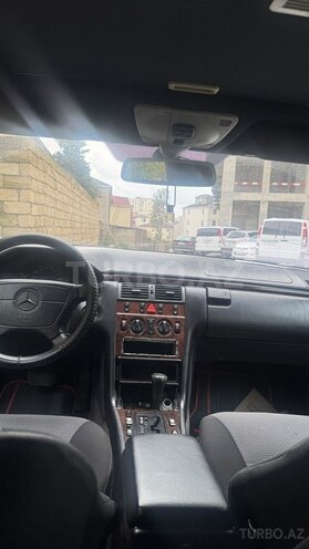 Mercedes E 220 1997, 800,000 km - 2.2 l - Bakı